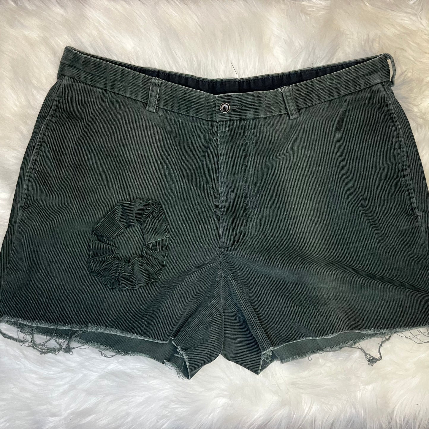 Dark Green Corduroy Shorts w/ Matching Scrunchie | W: 37 in